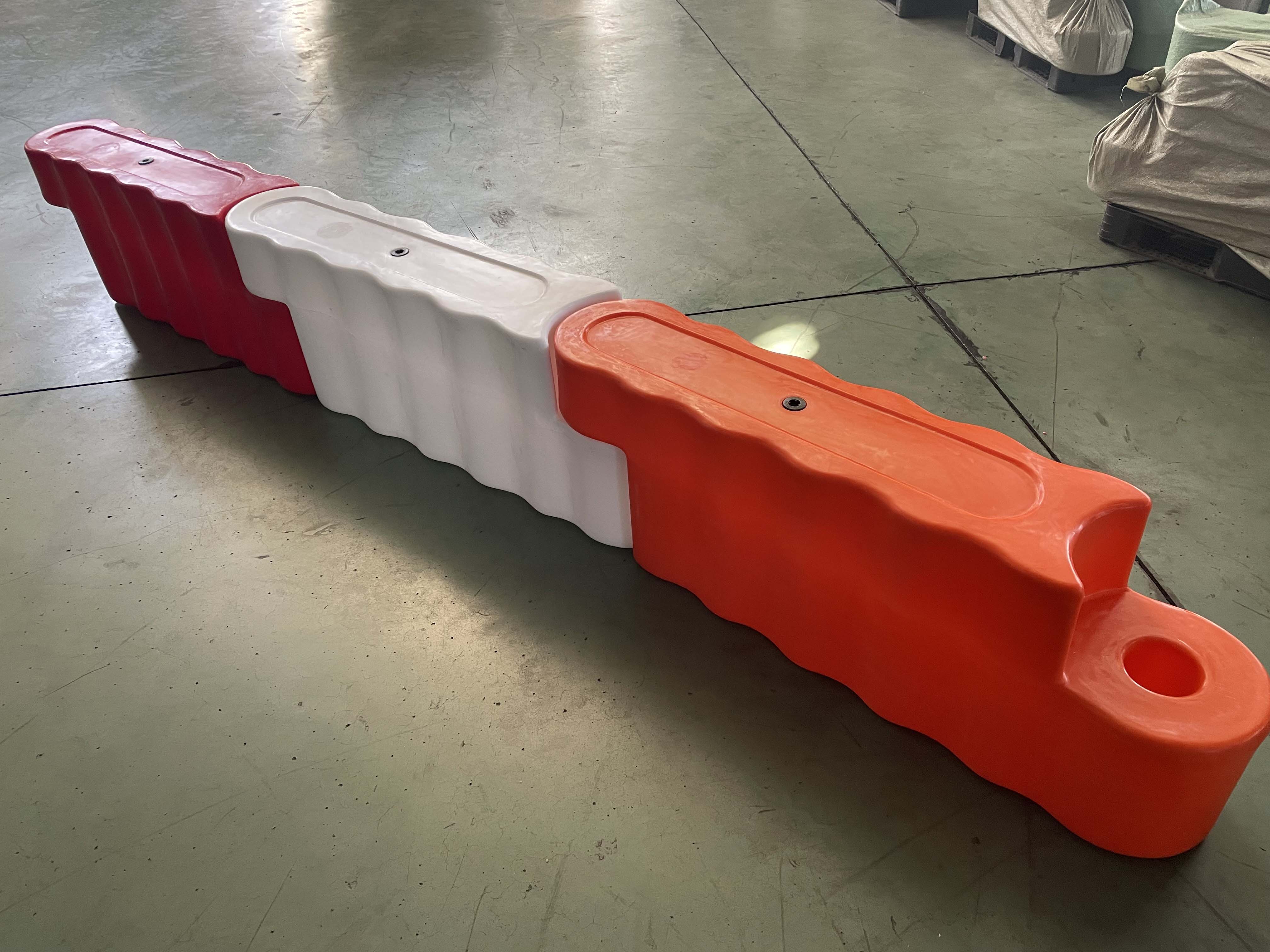 (RP-KBRM1) 1400x300x500mm rotomolded karting barrier