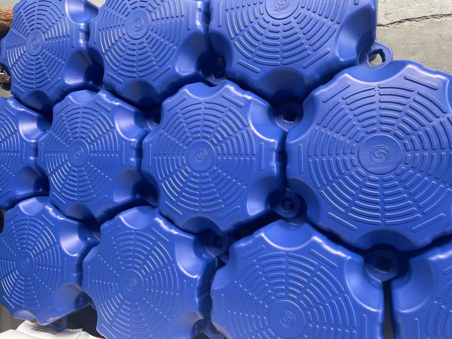 (RP-FPH) hexagon hdpe cheap floating bridge pontoon